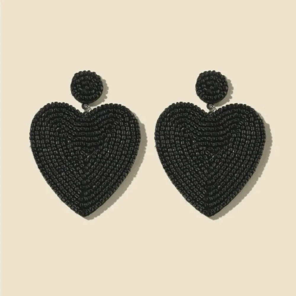 Zara black heart shaped earrings
